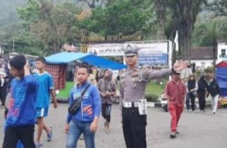Polres Sawahlunto Berikan Pengamanan Acara Senam Sehat dan Jalan Santai HUT PPNI Ke 49