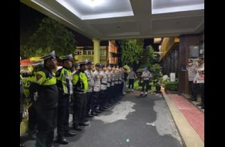 Hadirkan bulan Ramdhan yang aman di Kota Padang, puluhan personil Polresta Padang lakukan Patroli subuh