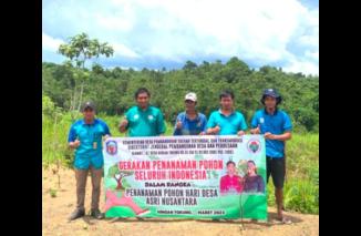 Gerakan Penanaman Pohon di Desa Hingan Tokung di Kabupaten Murung Raya