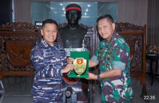 Pangdam Pattimura Terima Courtesy Call Pangkoarmada III 