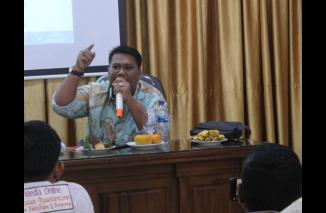 Tegas, Ketua Umum JWI Melarang Jurnalisnya Dimanfaakan Untuk Membuat Berita Atas Kisruh Partai Demokrat AHY dan PD KLB Moledoko Itu Urusan Mereka Bukan Media.