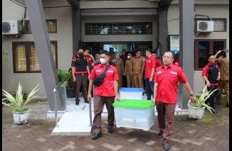 Penggeledahan Terkait Perkara Dugaan Tindak Pidana Korupsi Pada Dinas Kesehatan Kabupaten Deli  Serdang