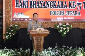 Foto Tasyakuran Hari Bhayangkara ke-77, Kapolres Jepara : Kita Siap Menerima Kritik dan Saran yang Membangun