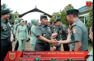 Foto Pangdam XIV/Hsn Lakukan Kunjungan Ke Markas Divif 3/Kostrad