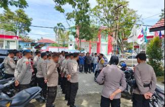 Foto Polresta Manado Amankan Rapat Pleno Terbuka Penetapan Pasangan Calon Terpilih Wali Kota dan Wakil Wali Kota Manado 2024