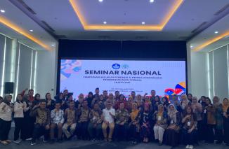 Foto HIMPUNAN SELURUH PENDIDIK DAN PENGUJI ( HISPPI PNF ) MENYELENGGRAKAN SEMINAR NASIONAL (SEMNAS) TAHUN 2025
