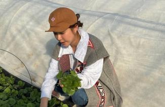 Foto Kisah Shoo: Dari Idola K-Pop ke Petani di Pedesaan Indonesia