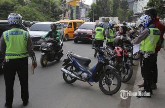 Foto Peraturan Pelanggaran Kendaraan 2025: STNK Ditahan 2 Tahun Jika Mati, dengan Penghapusan Data