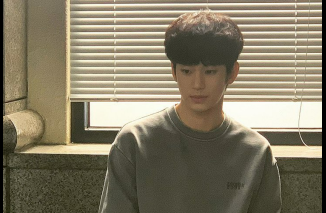 Foto Daftar Bisnis yang Akhirnya Berhenti Kerjasama dengan Kim Soo Hyun