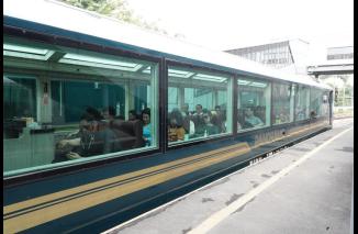 Foto Kereta Panoramik Siap Dilaunching 21 Maret, Harga Tiket Dimulai dari Rp 475.000
