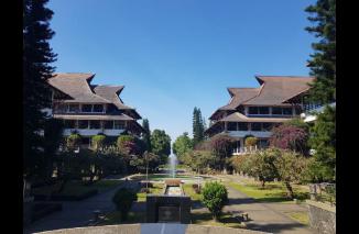 Foto Semua Mahasiswa S1 Baru ITB Akan Terkena UKT Tertinggi: Rp 12,5-14,5 Juta Per Semestrinya