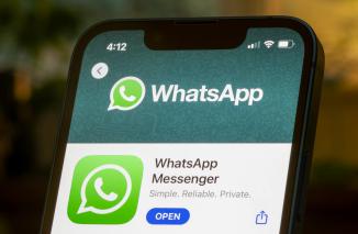 Foto Riset Ungkap: Grup WhatsApp di Indonesia Jadi Sarang Hoaks dan Informasi Sampah