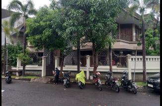 Foto Setelah Rajin Mengecek Rumah La Nyalla di Jatim, KPK Siap Panggil Terkait Dugaan Dana Hibah