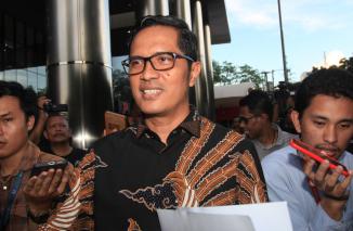 Foto Alasan Febri Diansyah Dieksaminasi oleh KPK: Petunjuk Baru Muncul