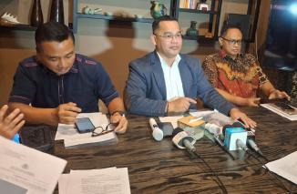 Dibalik Keputusan: Ridwan Kamil Akhirnya Laporkan Lisa Mariana ke Polisi