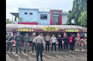 Foto Personel TNI-Polri Dan Instansi Terkait, Apel Gabungan Sebelum Pemantauan Arus Mudik Lebaran
