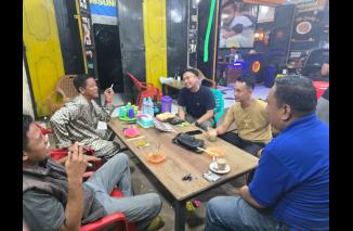 Foto Kades Teluk Kijing Menjadi Kordinator Untuk Kordinasi dengan pihak Polsek Keluang