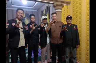Foto Silahturahmi Sekaligus Halal Bialal Bersama Dendi Romadona