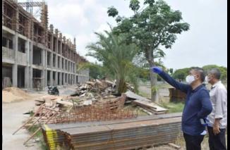 Foto Mantan Gubernur Berang Jaksa Targetkan Dirinya Dan Sejumlah Pejabat Pemda Jadi Tersangka Kasus Korupsi Dana Hibah Mujahidin