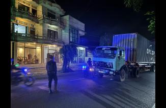 Tim Patroli Siraju Polres Jepara Membatu Masyarakat Mengalami Korban Kecelakaan