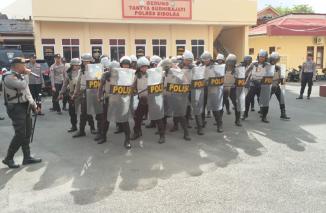 Latihan Ton Dalmas Polres Sibolga, Agar Tetap Kompak