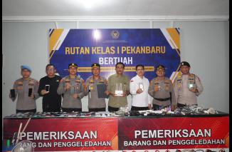 Tingkatkan Keamanan, Razia Gabungan Digelar di Rutan Kelas I Pekanbaru 320 Personel Diterjunkan