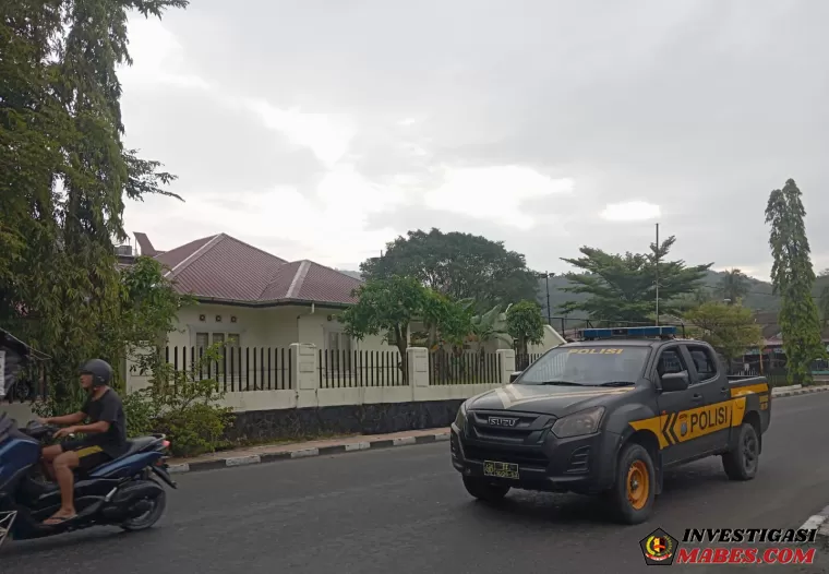 Terjunkan Polisi NYINYII Sat Samapta Polres Sibolga, Berikan Himbauan Kepada Pengguna Jalan