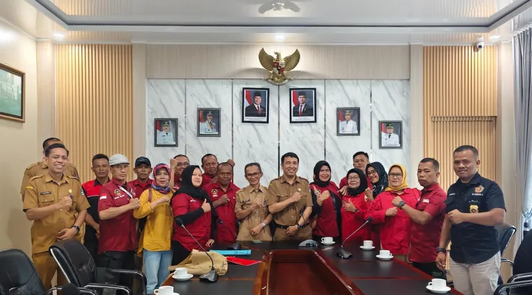 Photo bersama Pemkab 50kota dan Punggawa LPKP2 dan Kabiro InvestigasiMabes