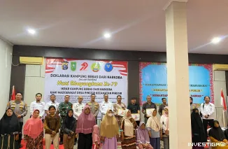 Foto Polres Bengkalis Gelar Deklarasi Kampung Bebas Narkoba dan Pemberian Bantuan Sembako