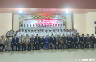 Foto Bupati Ela Kukuhkan Paskibraka Lampung Timur 2025