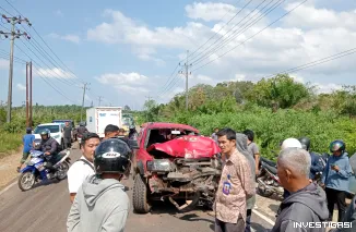 Foto Kecelakaan Maut Libatkan Tiga Kendaraan di Jalan Raya Simpang Bulin, Satu Orang Meninggal Dunia