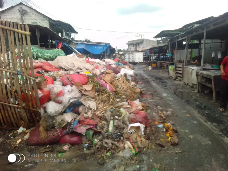 Darurat Sampah Pemkab Serang Tak Becus
