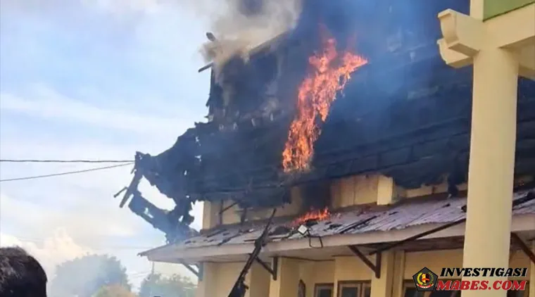 Gedung Asrama Haji Transit di Ngade Terbakar, Sejumlah Dokumen Jemaah Ikut Terancam