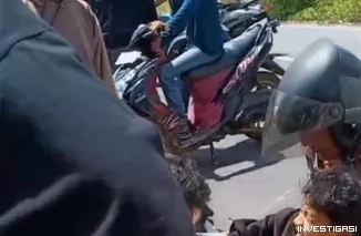 Foto Polisi Patroli Sigap Selamatkan Korban Kecelakaan Motor di Pantai Baru Batu Rakit Bangka Barat