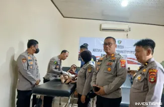 Foto Polres Lampung Selatan Kembali Gelar Sunat Massal, 60 Anak Ikuti Bakti Kesehatan di Polsek Natar