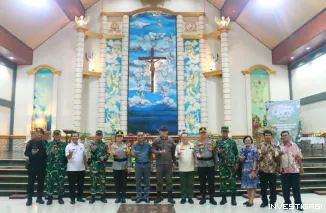 Foto Polres Lampung Timur Gelar Patroli Skala Besar Jelang Natal 2025, Pastikan Keamanan Ibadah Umat Kristiani