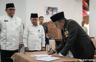 Foto Lantik Pejabat Tinggi Pratama, Bupati Harap Pejabat Baru Lahirkan Inovasi dan Kinerja Baik