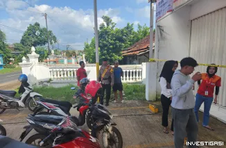 Foto Polisi Gerak Cepat Datangi TKP, Selidiki Pembobolan Alfamart di Margorejo Pati