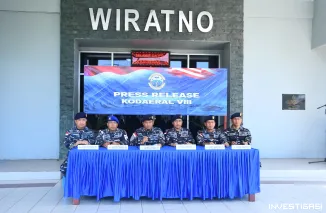 Foto TNI AL - DANKODAERAL VIII Melaksanakan press Confrence