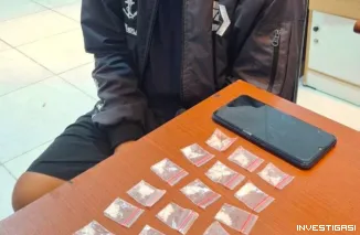 Foto Ditresnarkoba Polda Malut Tangkap Pria Diduga Pelaku Penyalahgunaan Sabu di Ternate