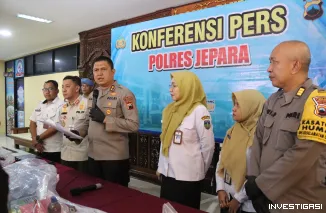Foto Polisi Jepara Tangkap Penjual Minuman Keras Oplosan Yang Tewaskan Sejumlah Orang