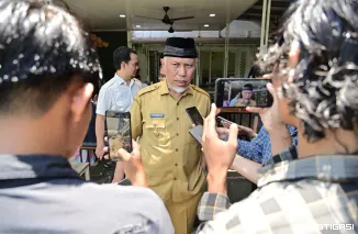 Foto Respons Isu Kenaikan Harga BBM Bersubsidi, Gubernur Mahyeldi Imbau Masyarakat Tetap Bijak dan Tidak Panik