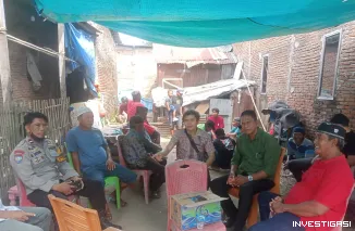 Foto Tim Media Dan BPD Serta Binmas Desa Sawakungbeba Kunjungi Rumah Duka Muh Syahrir Daeng Tuju