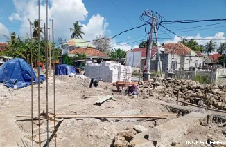 Foto Dugaan Penyimpangan Proyek KDKMP Desa Sapeken Jadi Sorotan, Material Batu Karang Dipersoalkan Warga