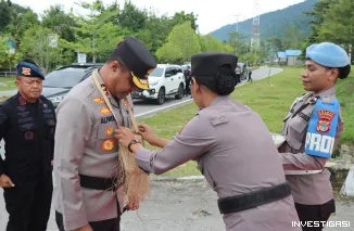 Kapolda Papua Barat Pimpin Apel Pagi dan Berikan Arahan kepada Personel Polres Teluk Wondama