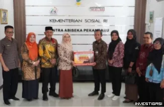 Bupati Lima Puluh Kota, H. Safni Sikumbang, menyampaikan apresiasi dan ucapan terima kasih kepada Sentra Abiseka Pekanbaru
