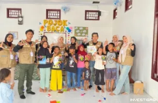 Mahasiswa KKN Tematik Literasi Universitas Khairun Kembangkan Kreativitas Anak melalui Program Proyek Berbasis Isi Buku di Kelurahan Fitu