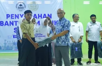 Pekerja Zona Rokan Salurkan Zakat Rp 120 Juta untuk Ratusan Siswa