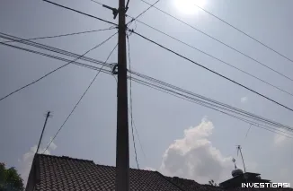 Tumpang Tindih Dan Membahayakan,Kabel Jaringan internet(Wifi) Jadi Sorotan
