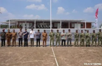 Gubernur Kalimantan Timur Dr H Rudy Mas'ud (Harum) Mendampingi Panglima Kopassus Letjen TNI Djon Afriandi